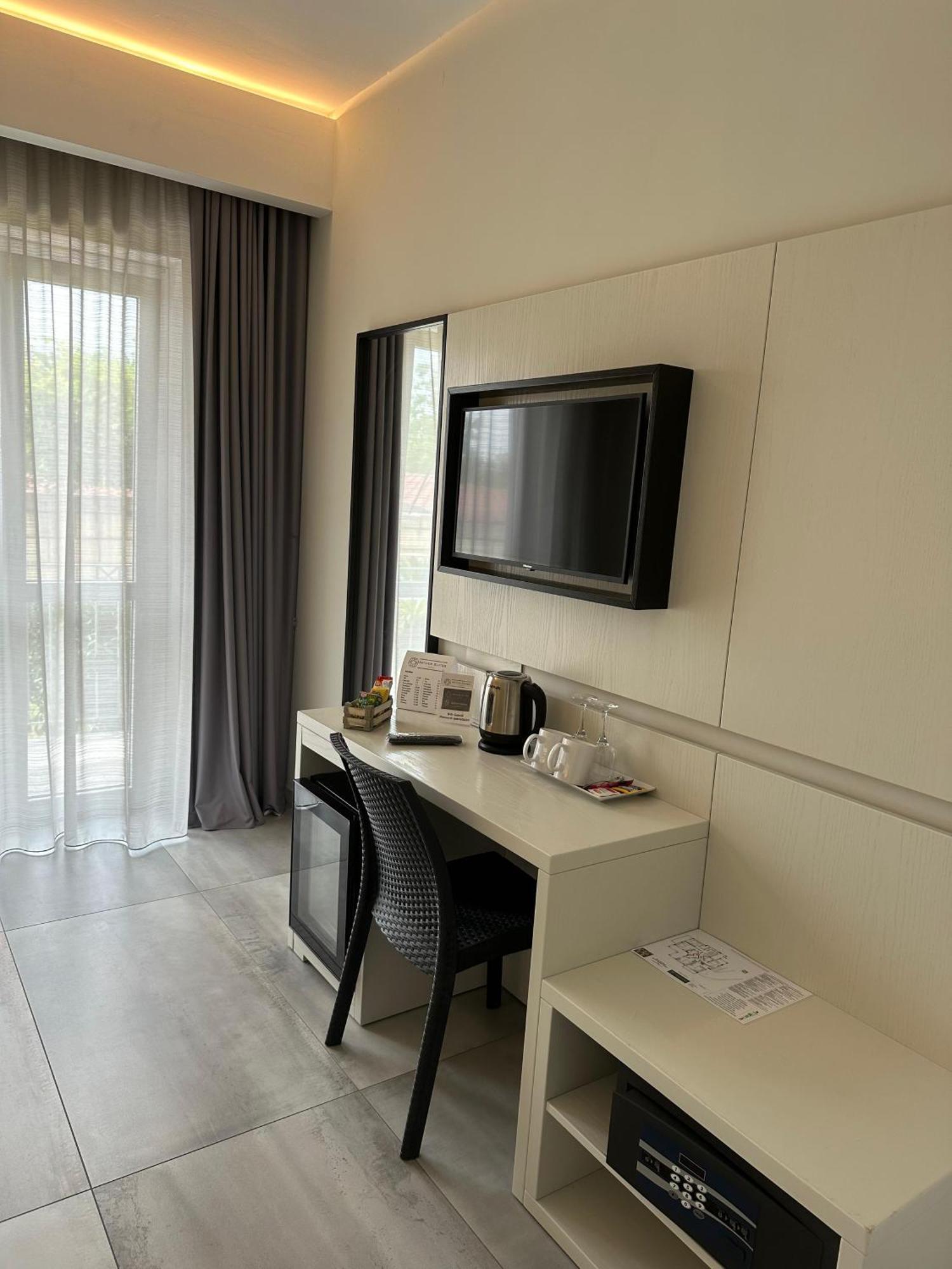 Gabriel Holidays Tropea Exterior photo