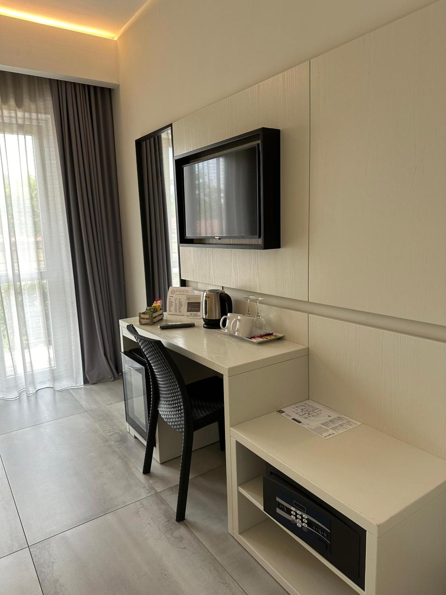Gabriel Holidays Tropea Exterior photo